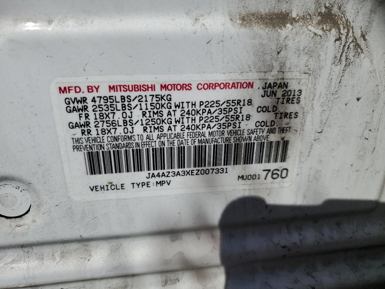 JA4AZ3A3XEZ007331 2014 Mitsubishi Outlander Se