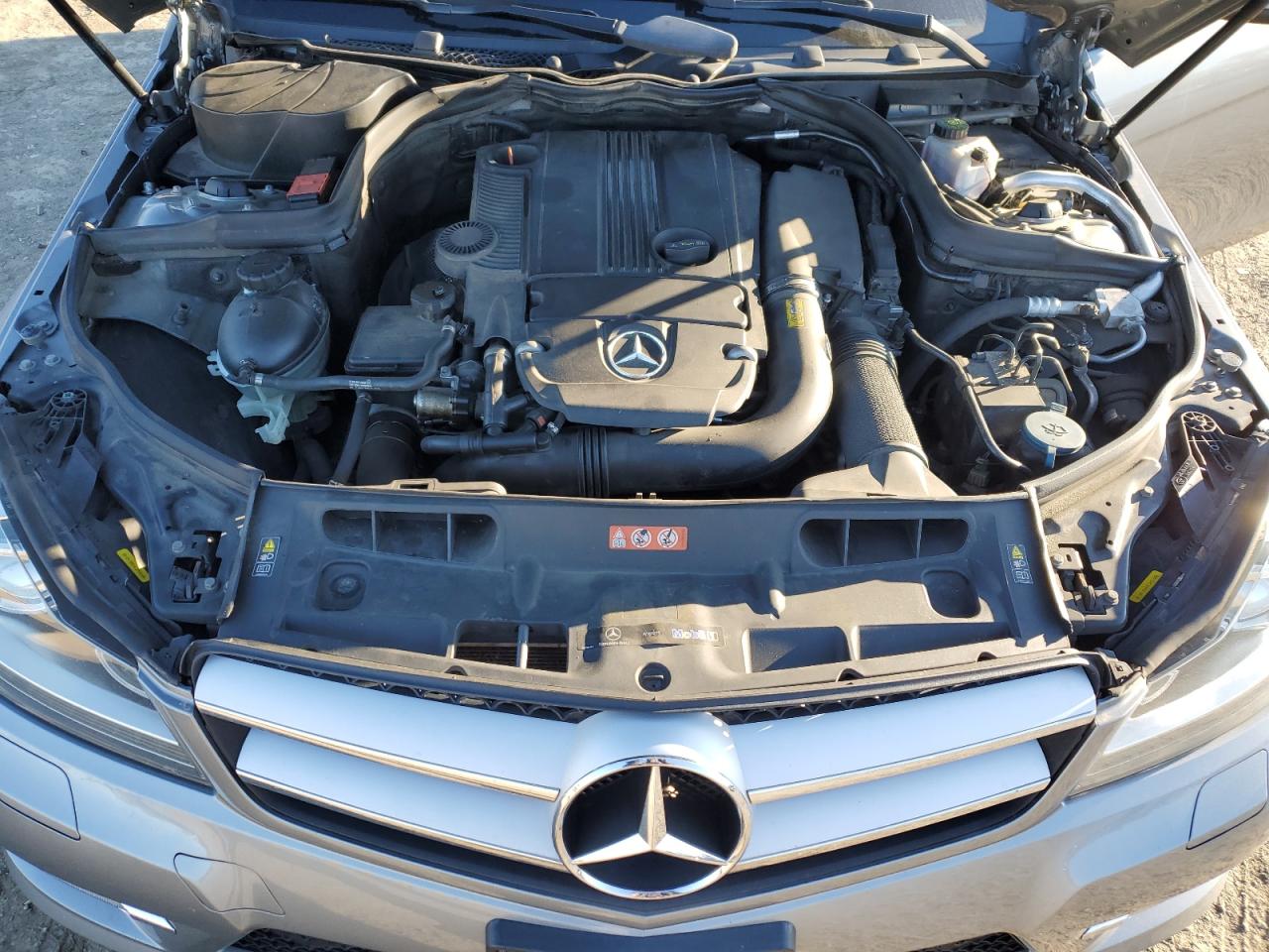 WDDGJ4HB5CF874103 2012 Mercedes-Benz C 250