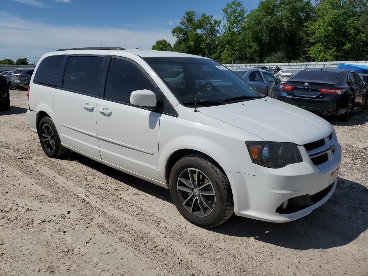 2C4RDGEG7HR862840 2017 Dodge Grand Caravan Gt