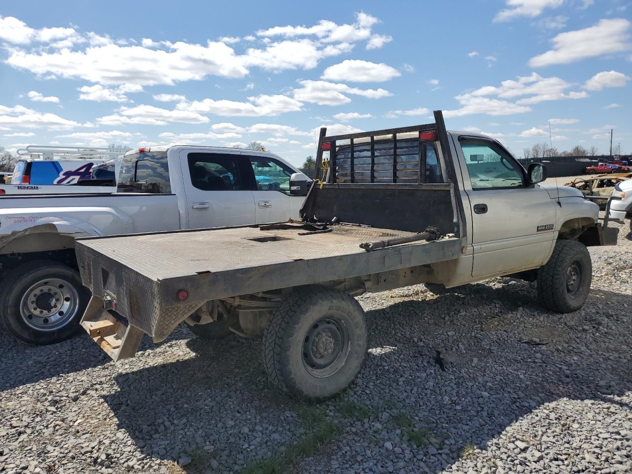 3B7KF2662YM227486 2000 Dodge Ram 2500