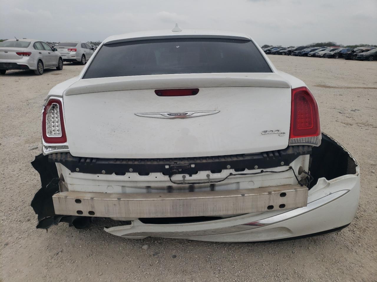 2C3CCAEG1GH190143 2016 Chrysler 300C
