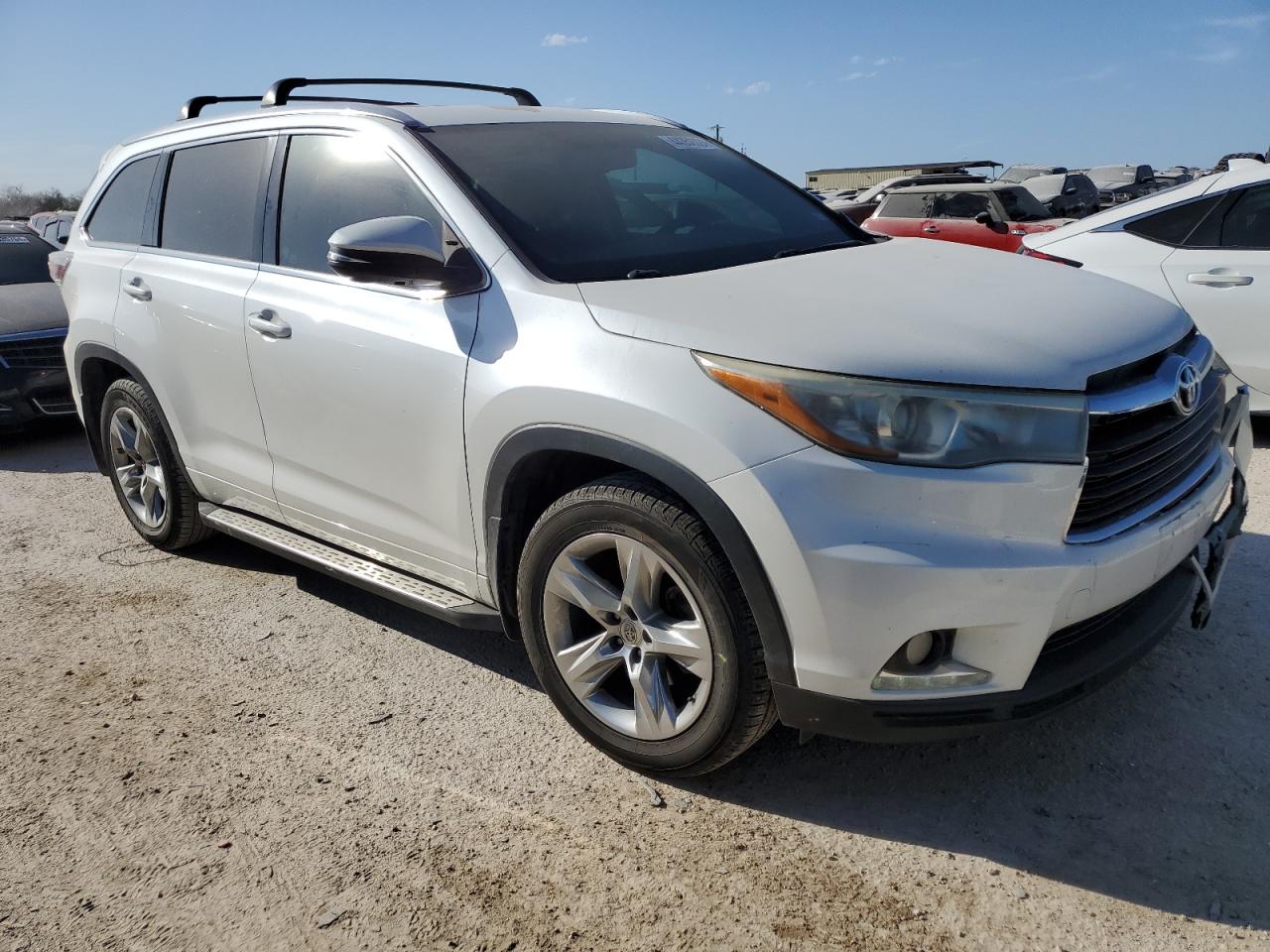 2015 Toyota Highlander Limited vin: 5TDYKRFH0FS104718