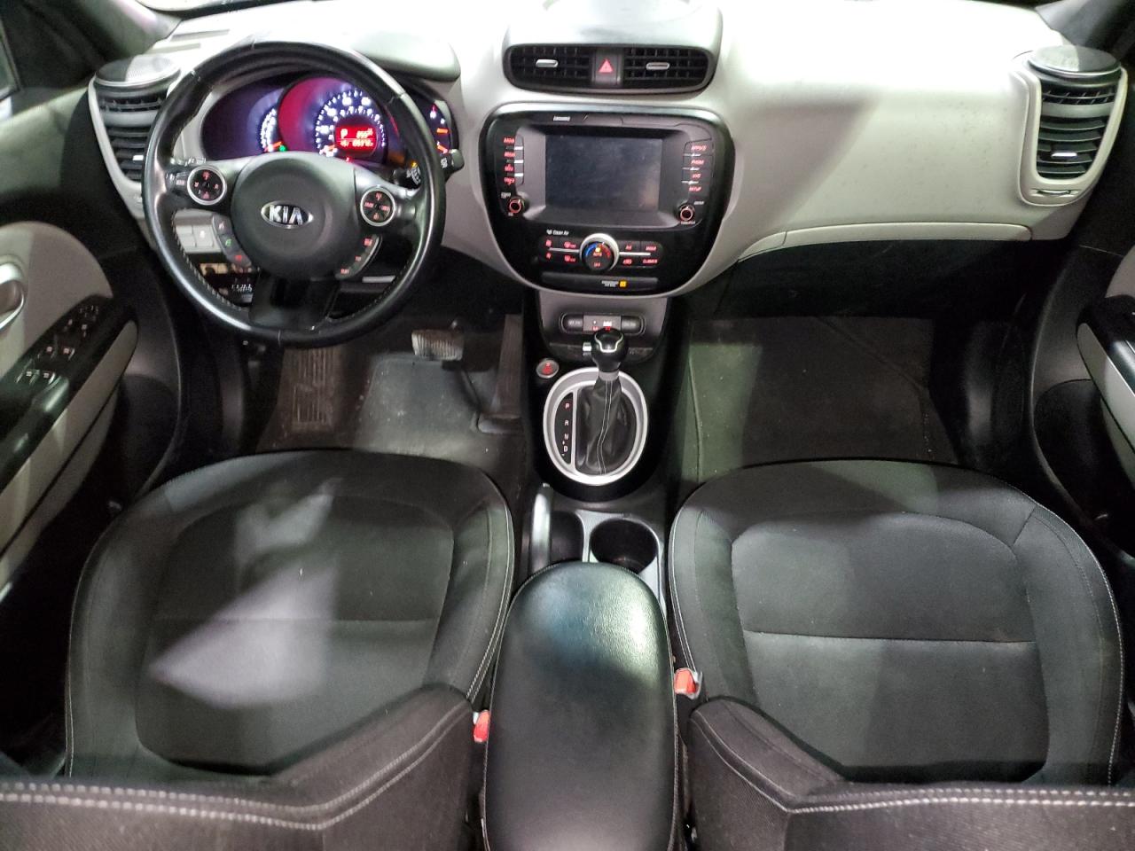 KNDJP3A58H7434777 2017 Kia Soul +