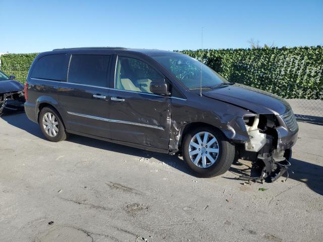 2015 CHRYSLER TOWN & COU - 2C4RC1BG7FR617442