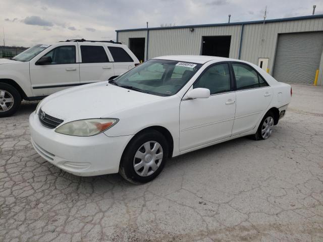 Lot #2407331513 2004 TOYOTA CAMRY LE salvage car