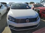 VOLKSWAGEN PASSAT S photo