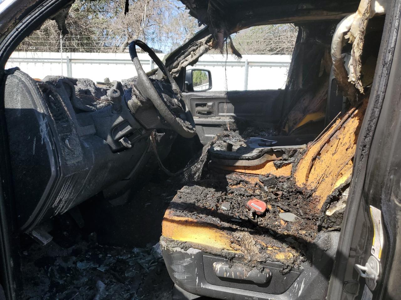 3C6RR6KT8EG333693 2014 Ram 1500 St