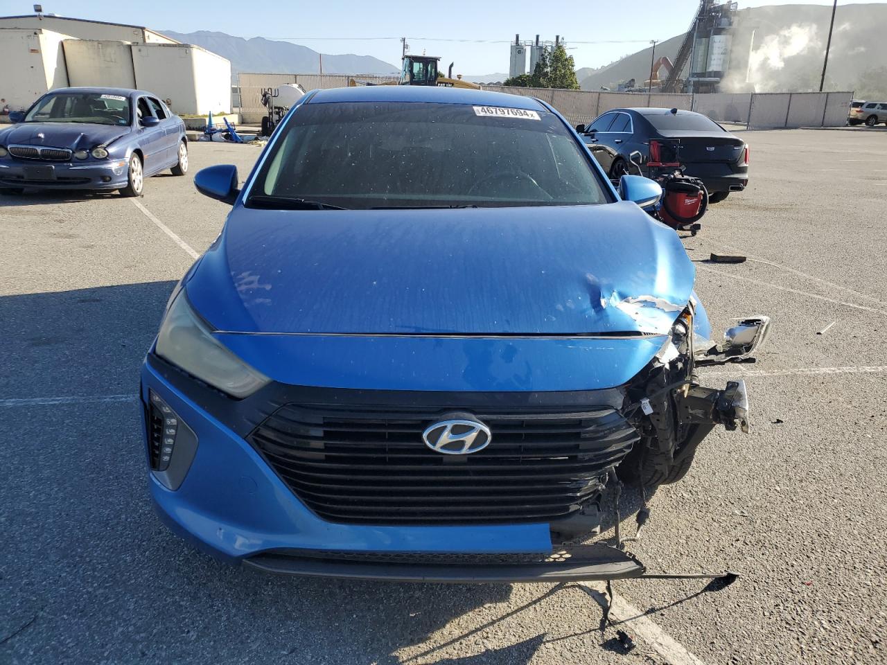 2018 Hyundai Ioniq Sel vin: KMHC75LC8JU099393