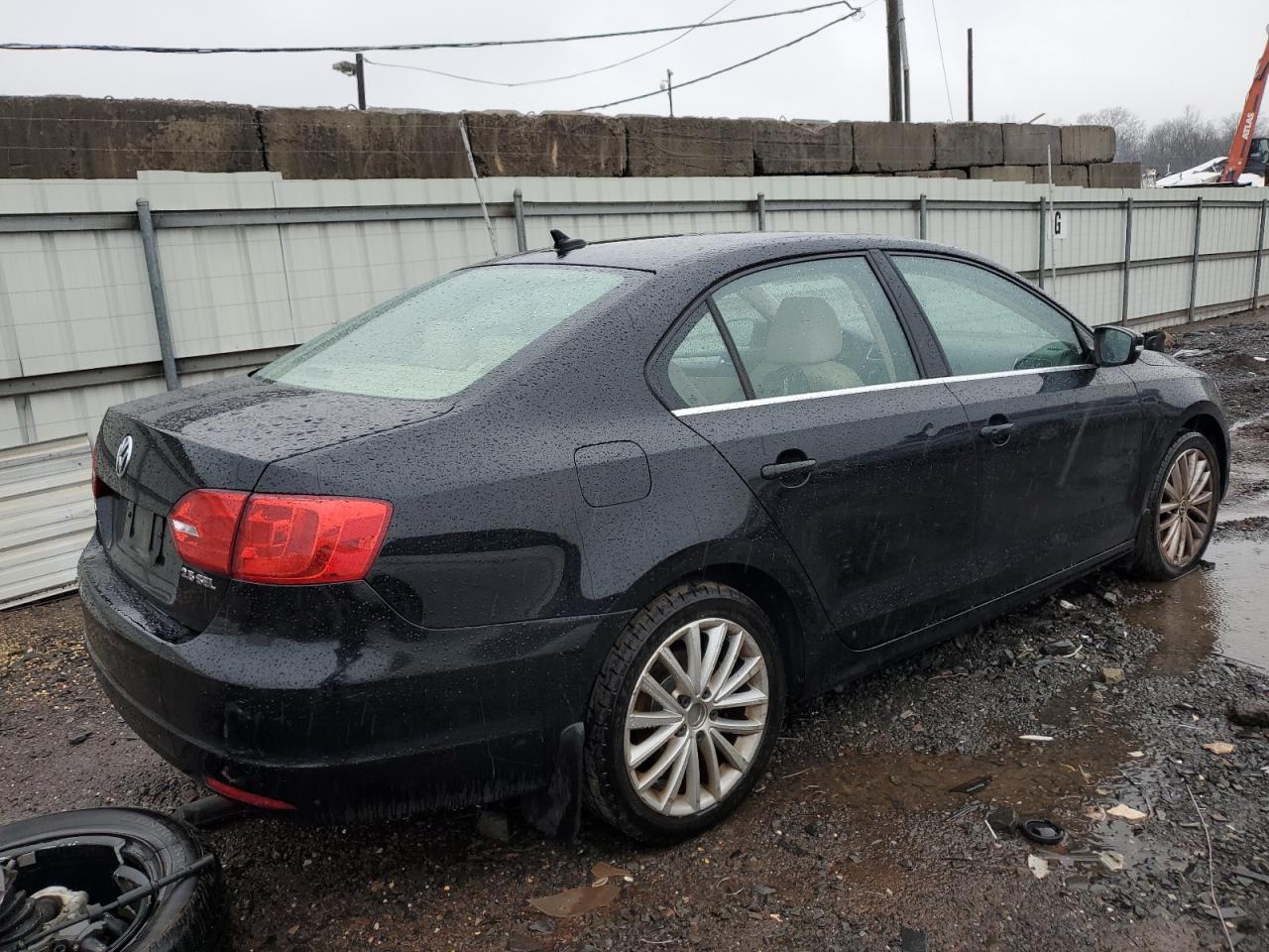 3VWLZ7AJ5BM392523 2011 Volkswagen Jetta Sel