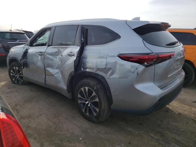 VIN 5TDGZRAH1MS040989 2021 Toyota Highlander, Xle no.3