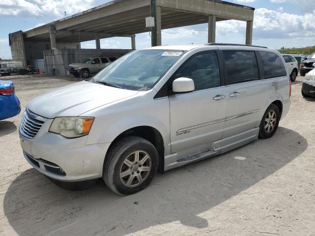 2A4RR5DG2BR775792 | 2011 Chrysler town and country touring