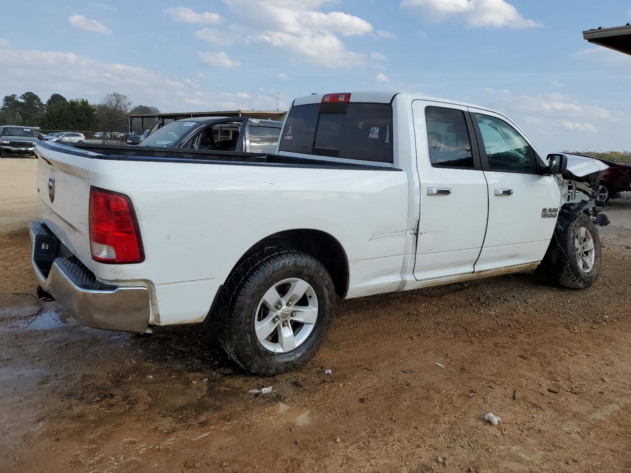 1C6RR6GT2GS375796 2016 Ram 1500 Slt