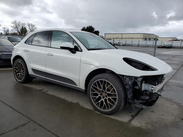 VIN WP1AA2A5XLLB14113 2020 Porsche Macan no.4