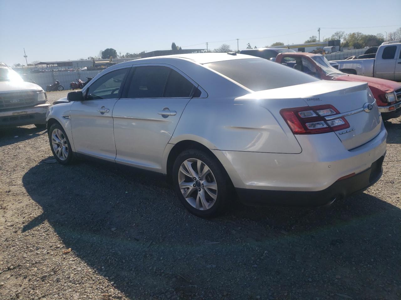 2018 Ford Taurus Limited vin: 1FAHP2F88JG129500