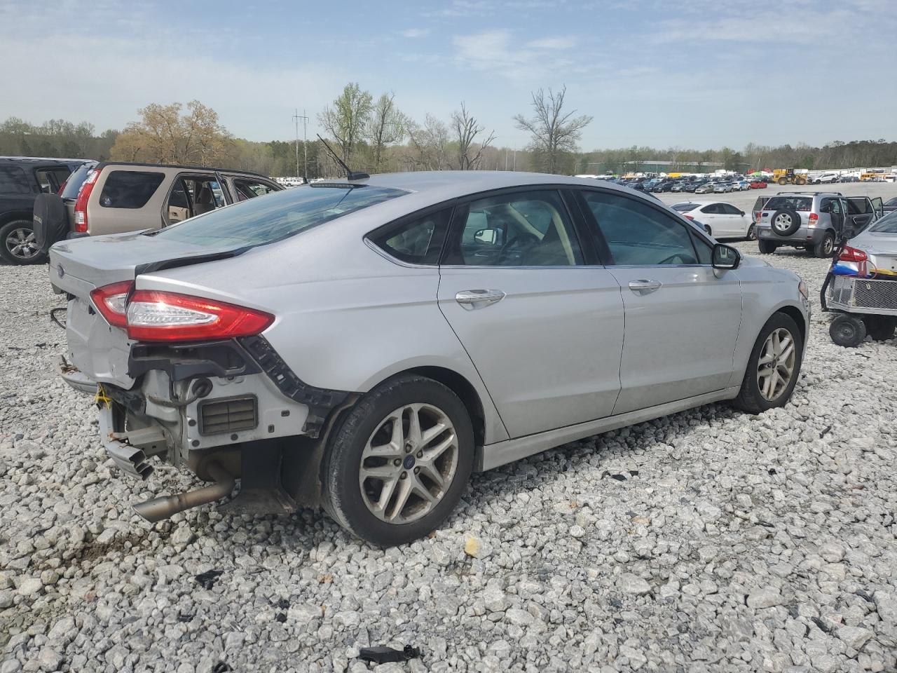 1FA6P0H73F5128368 2015 Ford Fusion Se