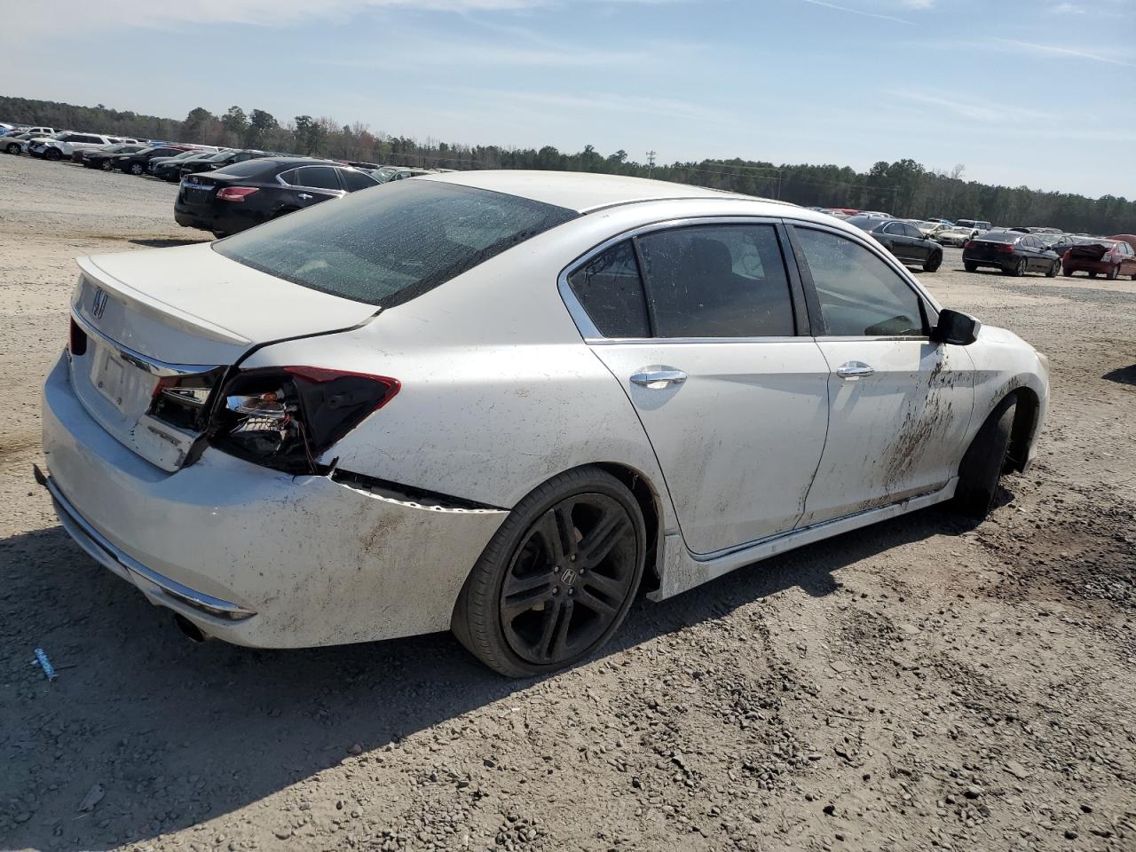 1HGCR2F52HA211094 2017 Honda Accord Sport