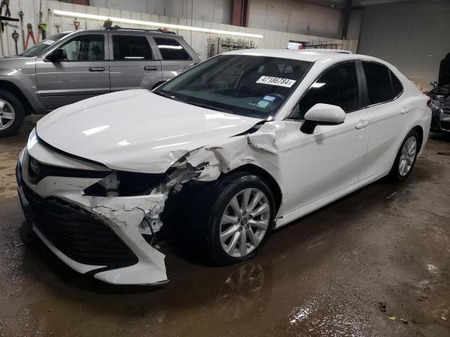 Lot #2455131396 2019 TOYOTA CAMRY L salvage car