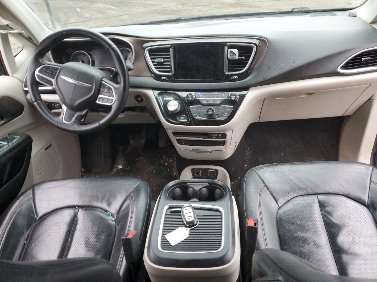 2C4RC1EG3HR530796 2017 Chrysler Pacifica Touring L Plus