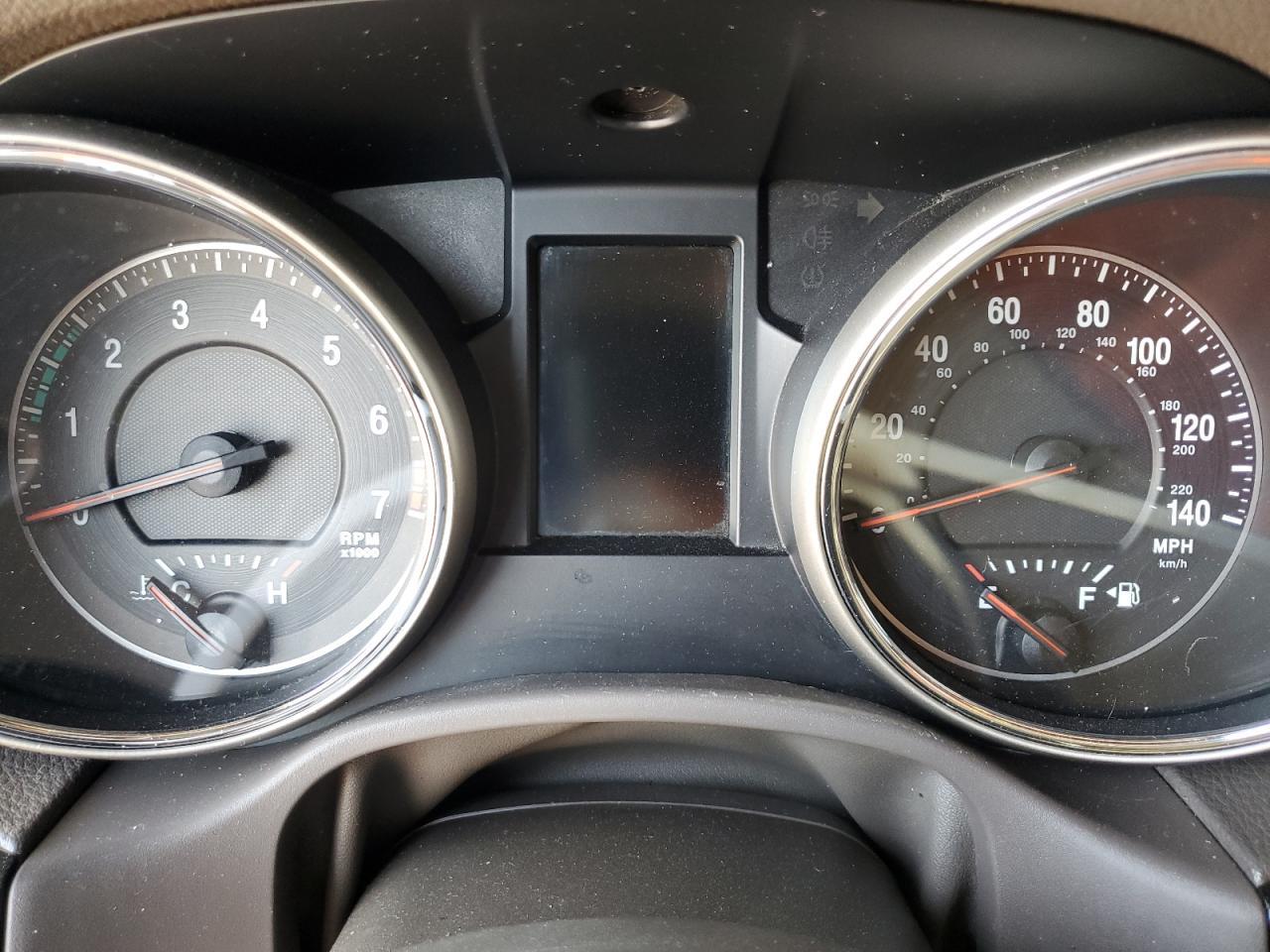 1J4RS4GG6BC573444 2011 Jeep Grand Cherokee Laredo