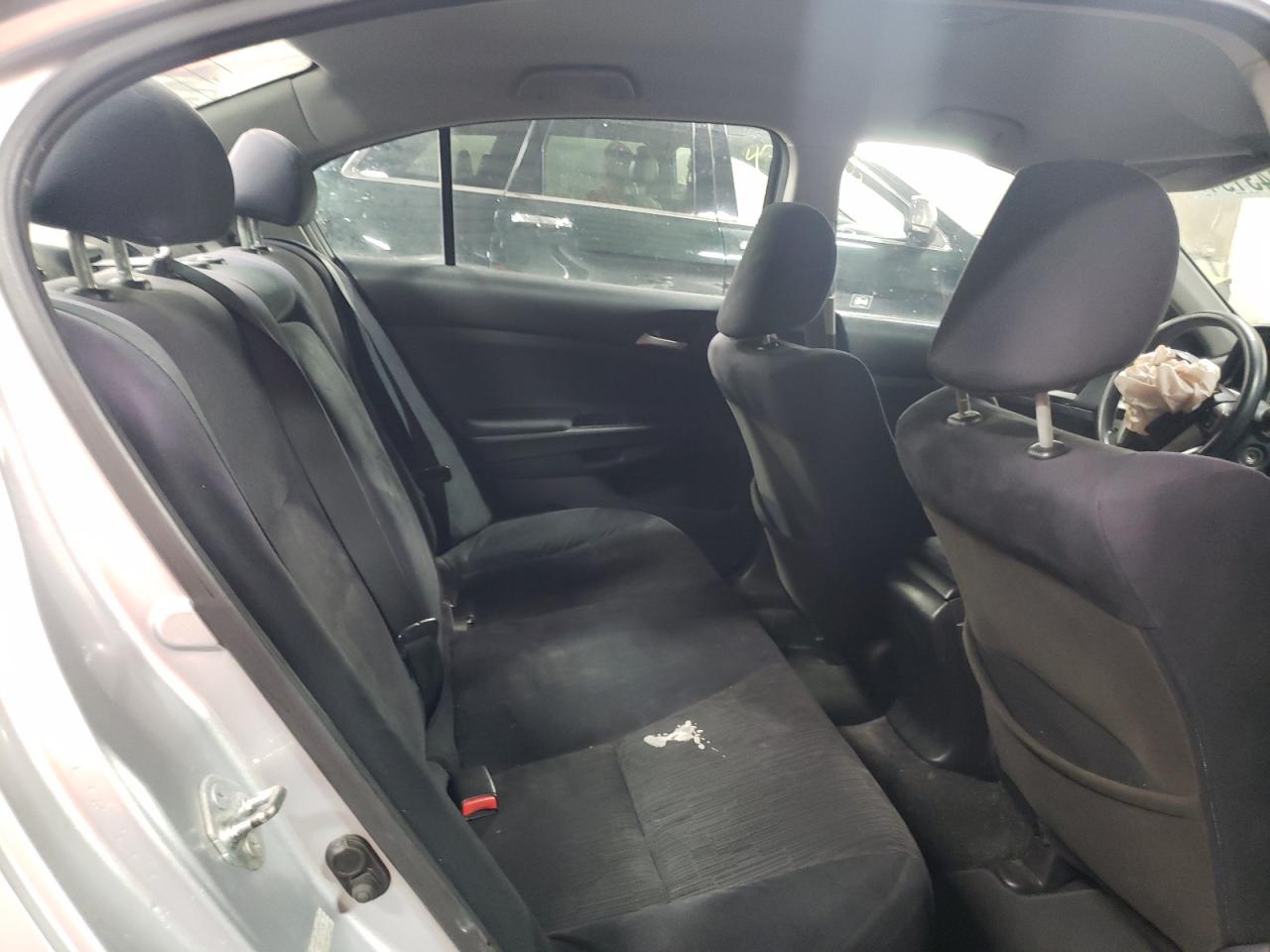 1HGCP2F37BA052584 2011 Honda Accord Lx