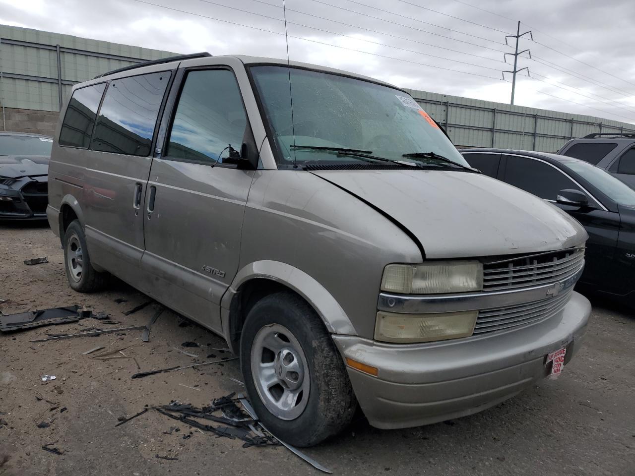 1GNDM19W61B107778 2001 Chevrolet Astro