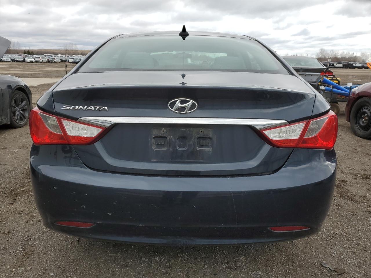 5NPEB4AC3DH598500 2013 Hyundai Sonata Gls