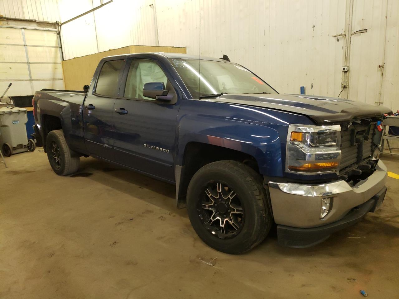 2017 Chevrolet Silverado K1500 Lt vin: 1GCVKREC8HZ313232