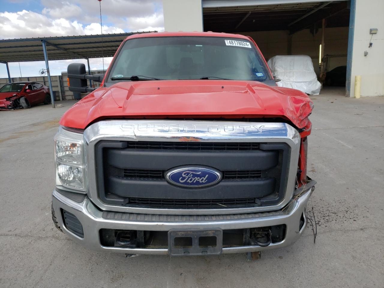 2016 Ford F250 Super Duty vin: 1FT7W2B63GEB50174