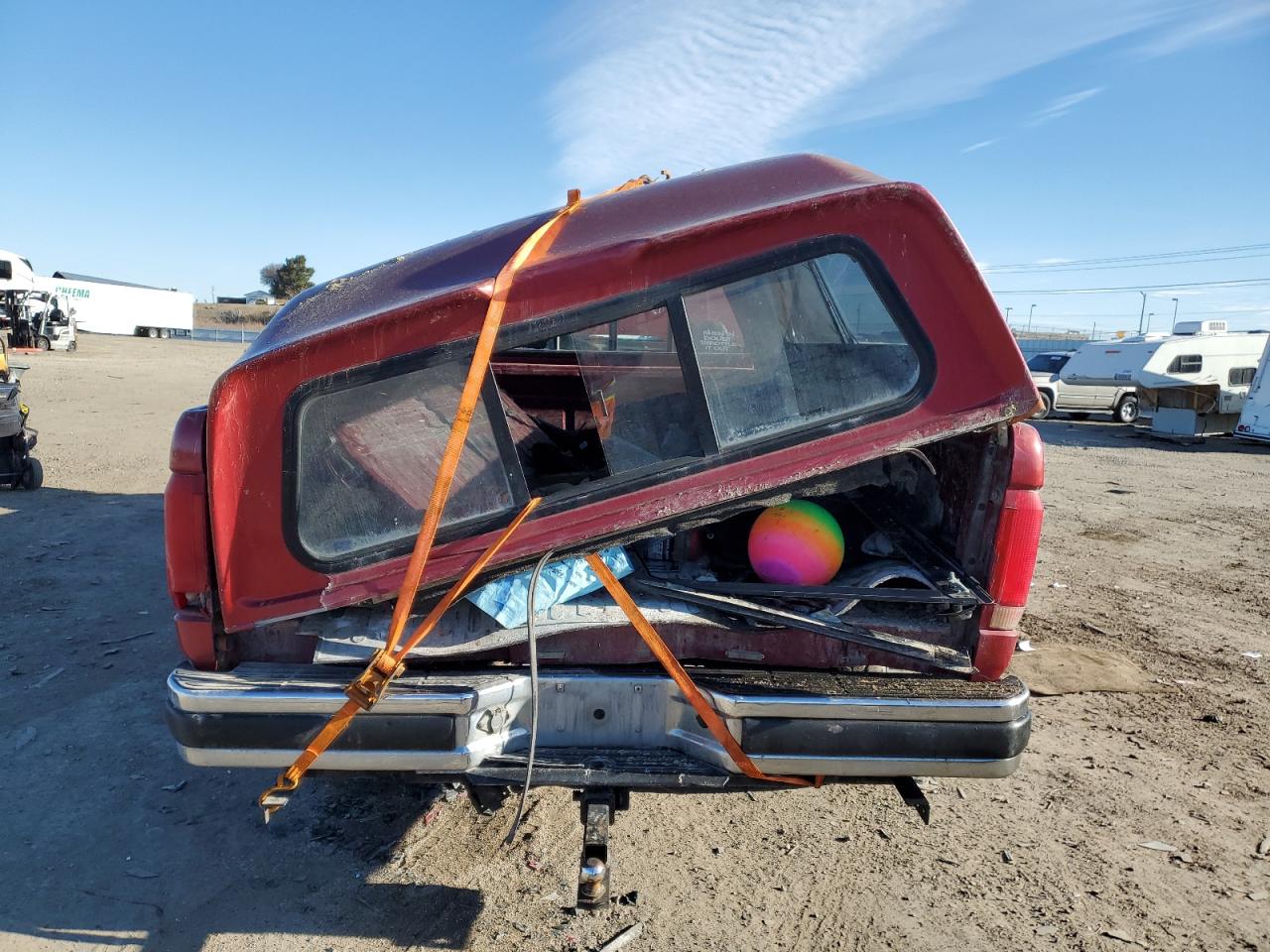 1FTHX26G4PKC00621 1993 Ford F250