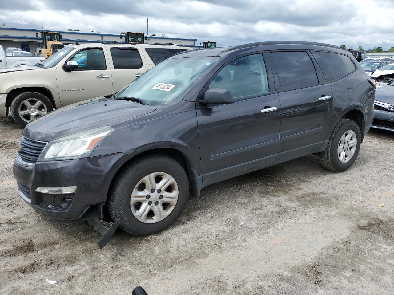 1GNKRFED0FJ165974 2015 Chevrolet Traverse Ls