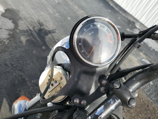 2010 TRIUMPH MOTORCYCLE BONNEVILLE - SMT910K18AT440124