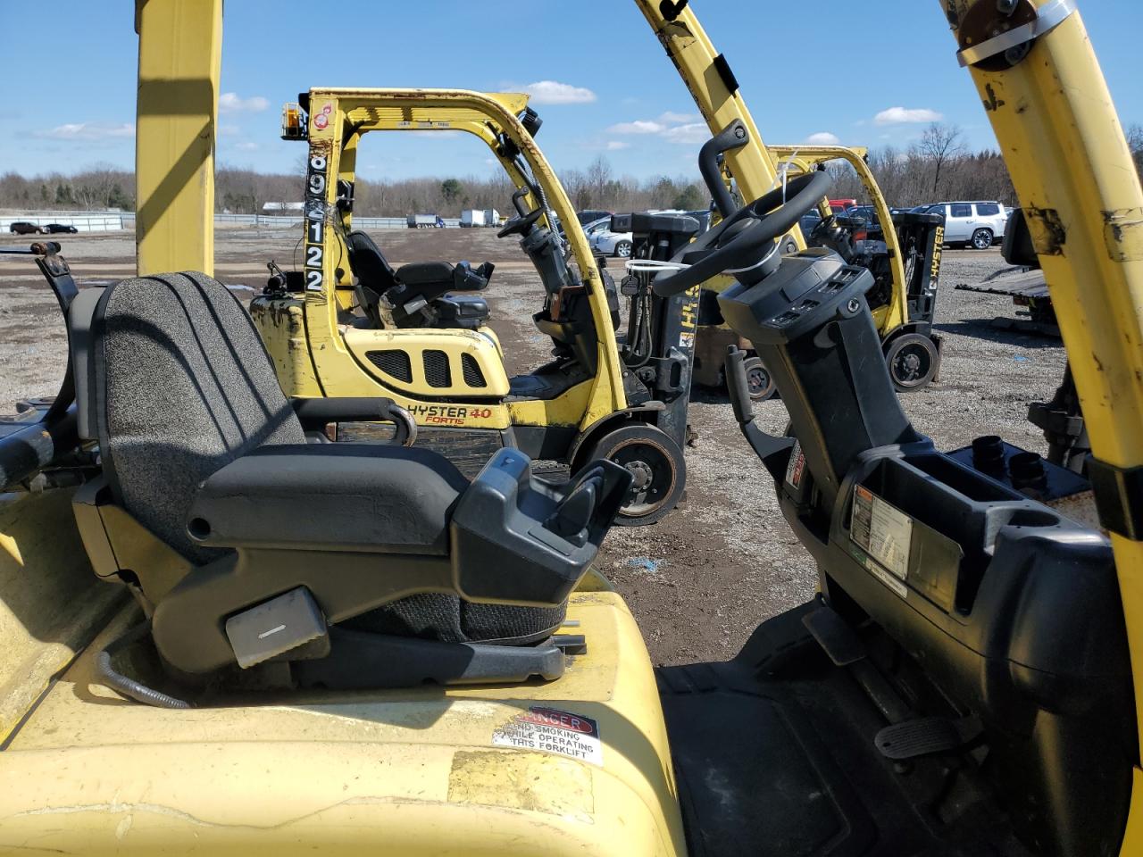 Lot #3242791950 2007 HYST FORKLIFT