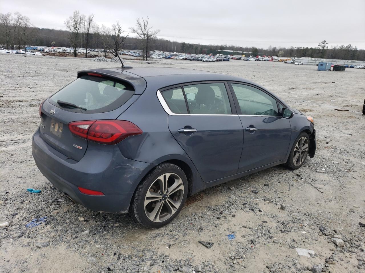 KNAFX5A8XG5602132 2016 Kia Forte Ex