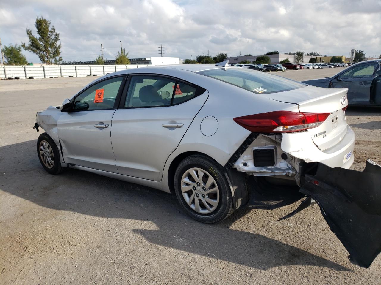 KMHD74LF1HU394810 2017 Hyundai Elantra Se