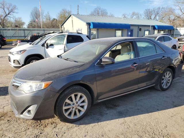 Lot #2425914402 2012 TOYOTA CAMRY BASE salvage car