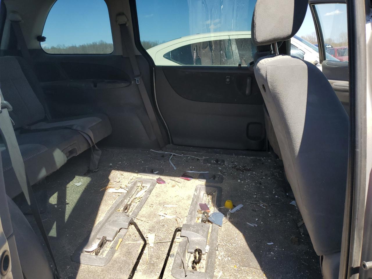 JM3LW28A640500259 2004 Mazda Mpv Wagon