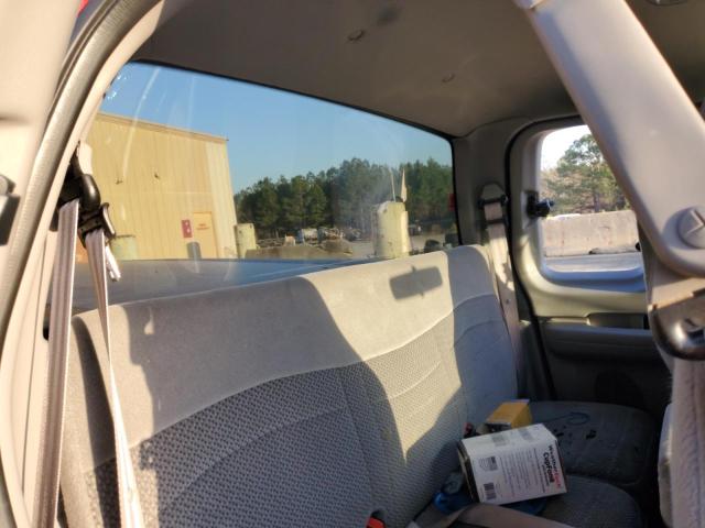 2000 Ford F150 VIN: 1FTZX1724YNA30679 Lot: 46750954