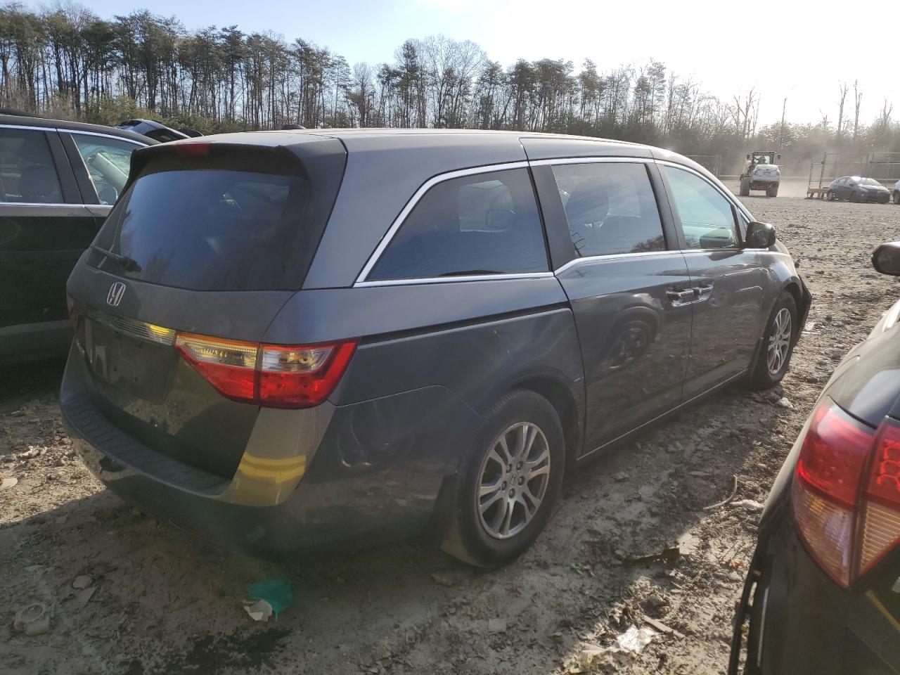 5FNRL5H60CB010991 2012 Honda Odyssey Exl