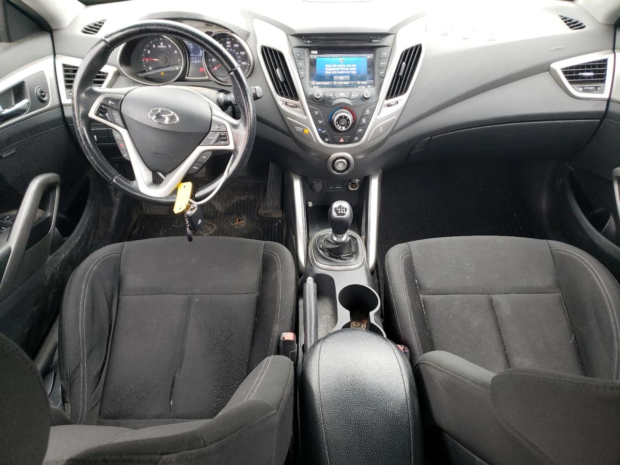 KMHTC6AD2DU130686 2013 Hyundai Veloster