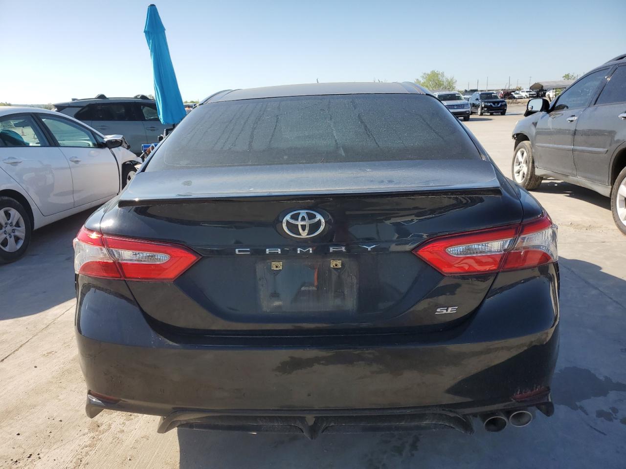 4T1B11HKXJU089518 2018 Toyota Camry L