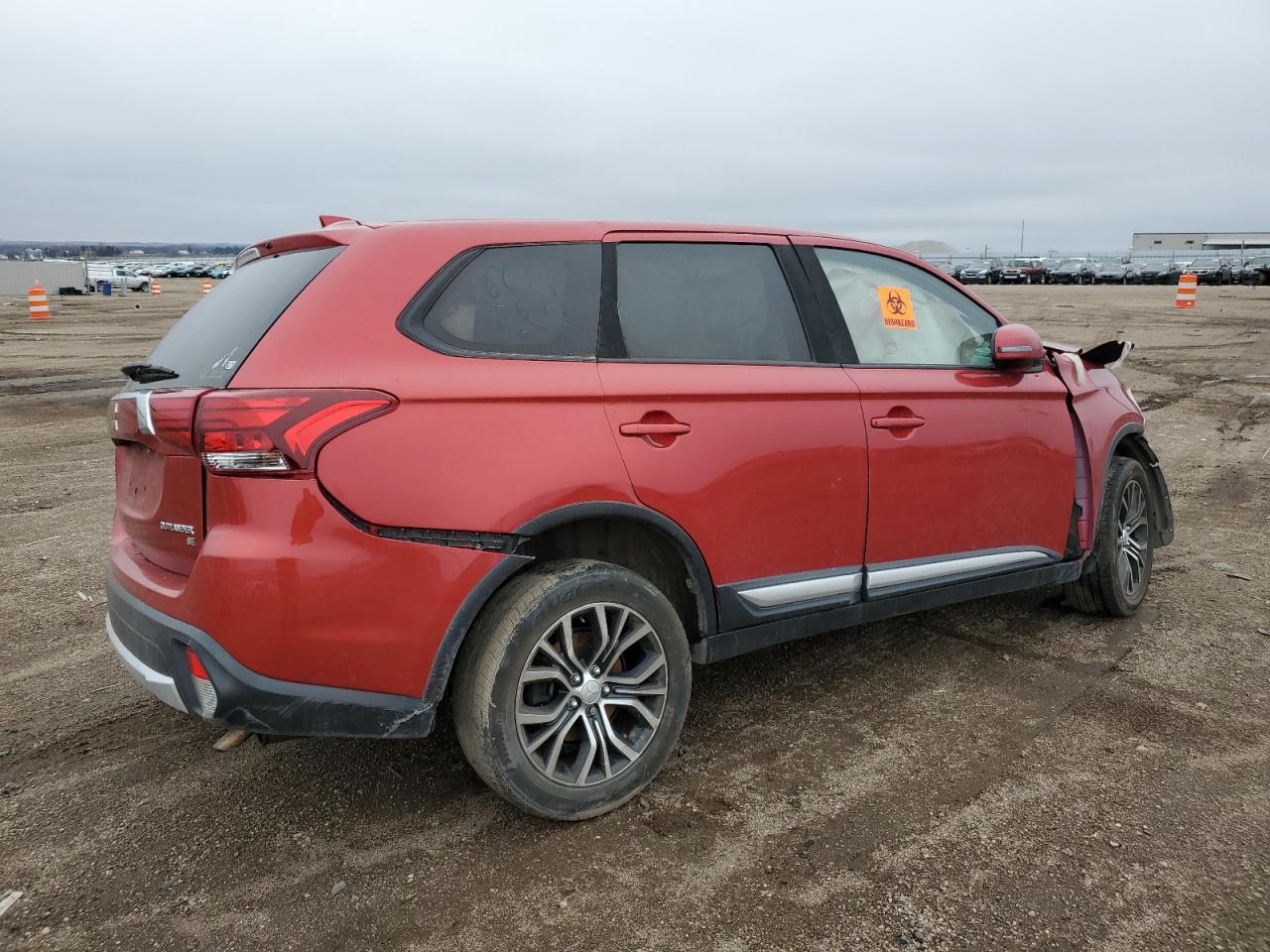 JA4AZ3A39JZ064257 2018 Mitsubishi Outlander Se