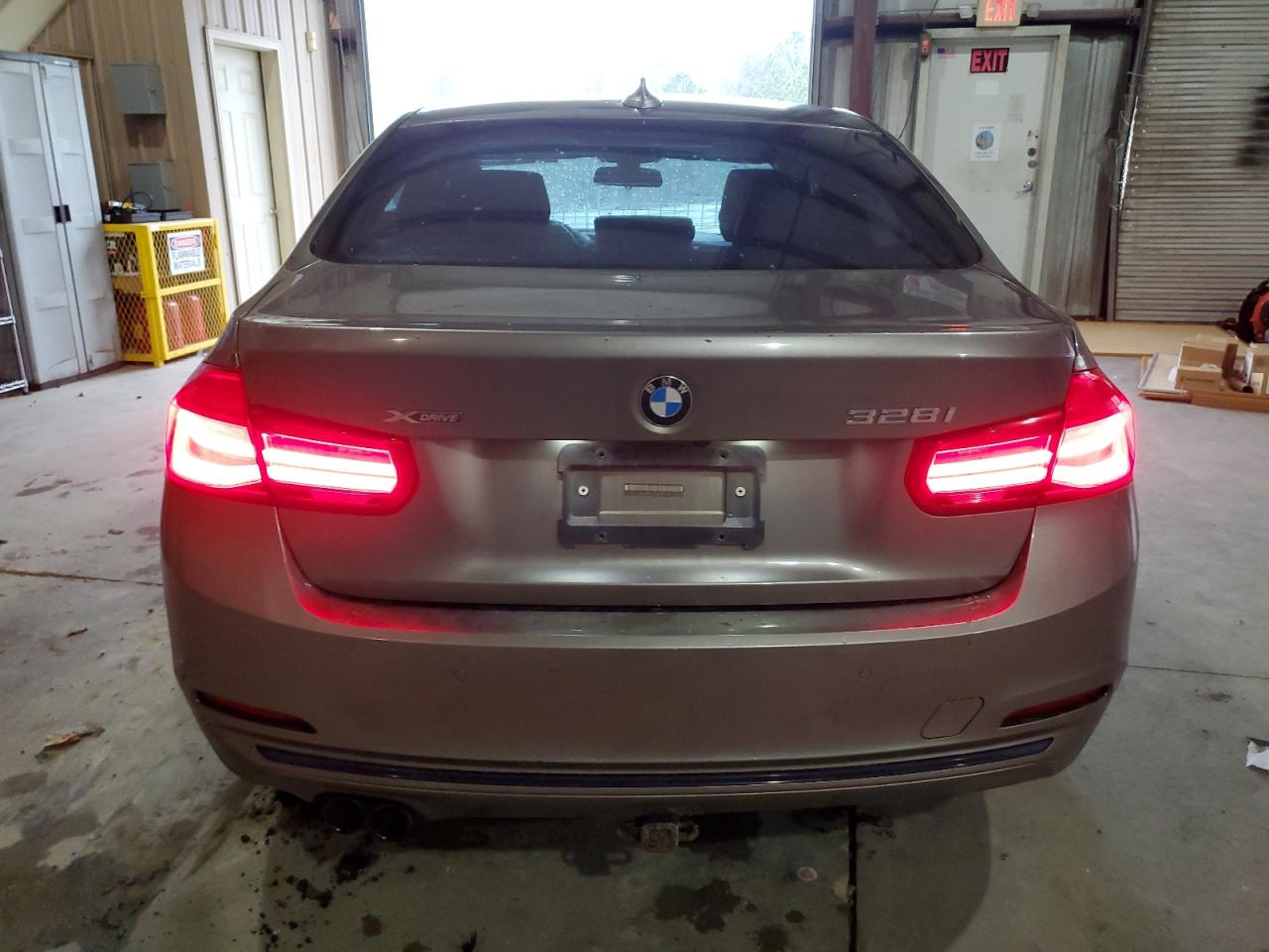 WBA8E3G59GNT75547 2016 BMW 328 Xi Sulev