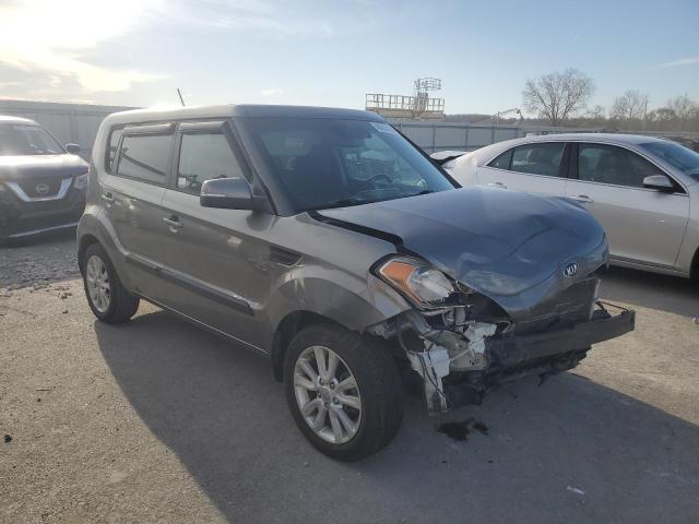 2013 Kia Soul + VIN: KNDJT2A69D7525386 Lot: 48983154