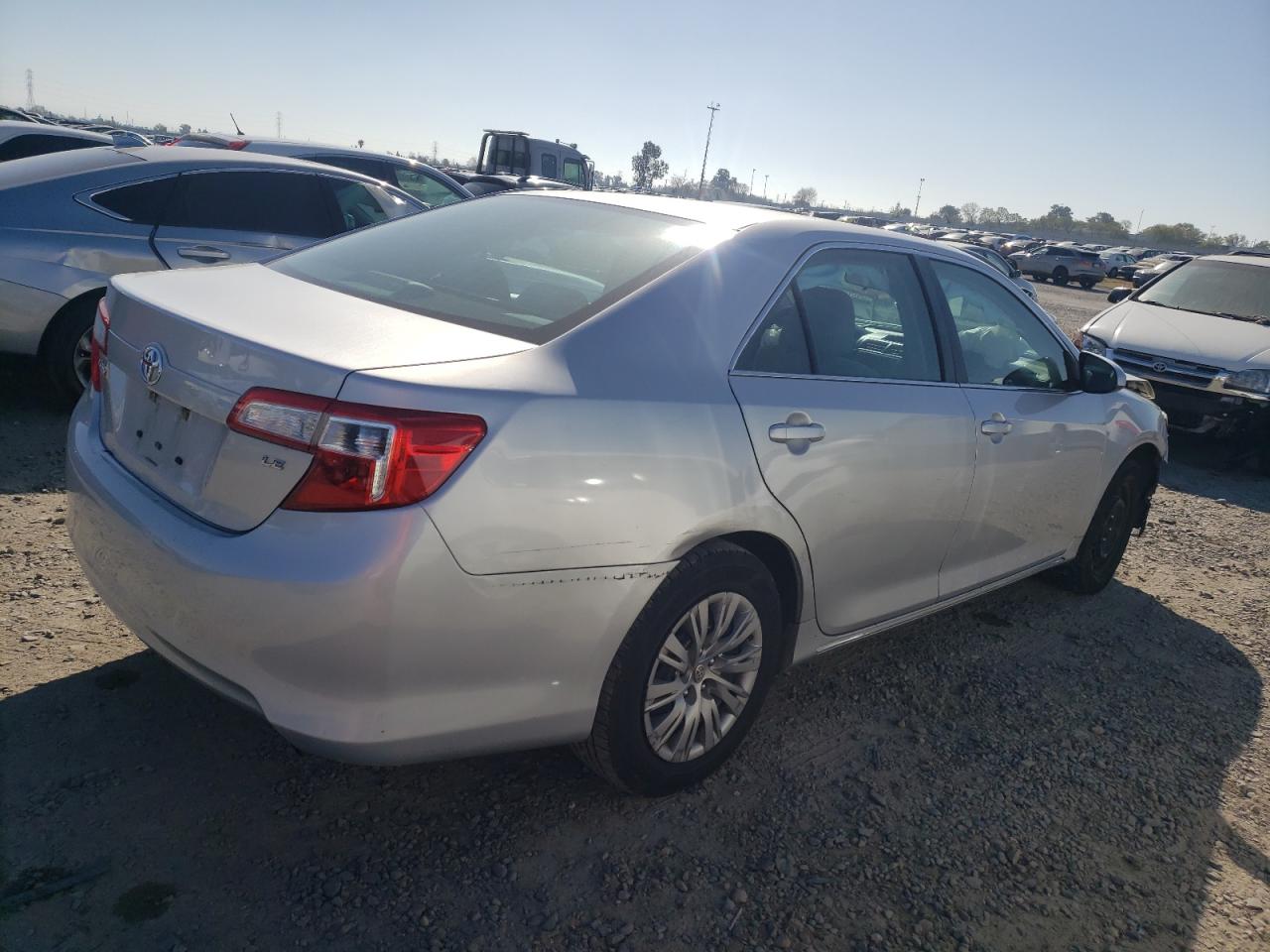 4T1BF1FK4EU408017 2014 Toyota Camry L