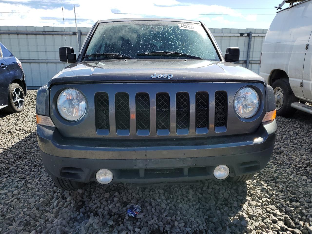 1C4NJPBB2FD341850 2015 Jeep Patriot Sport