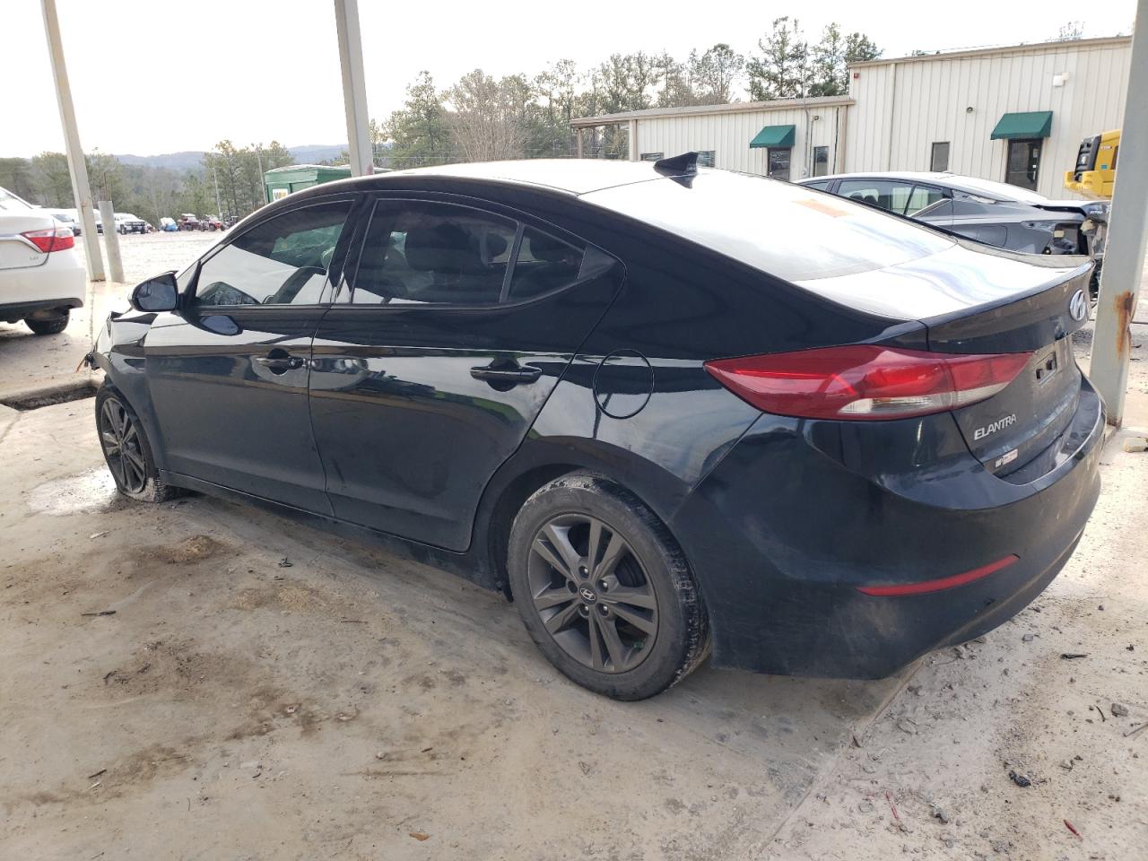 5NPD84LF7HH129420 2017 Hyundai Elantra Se