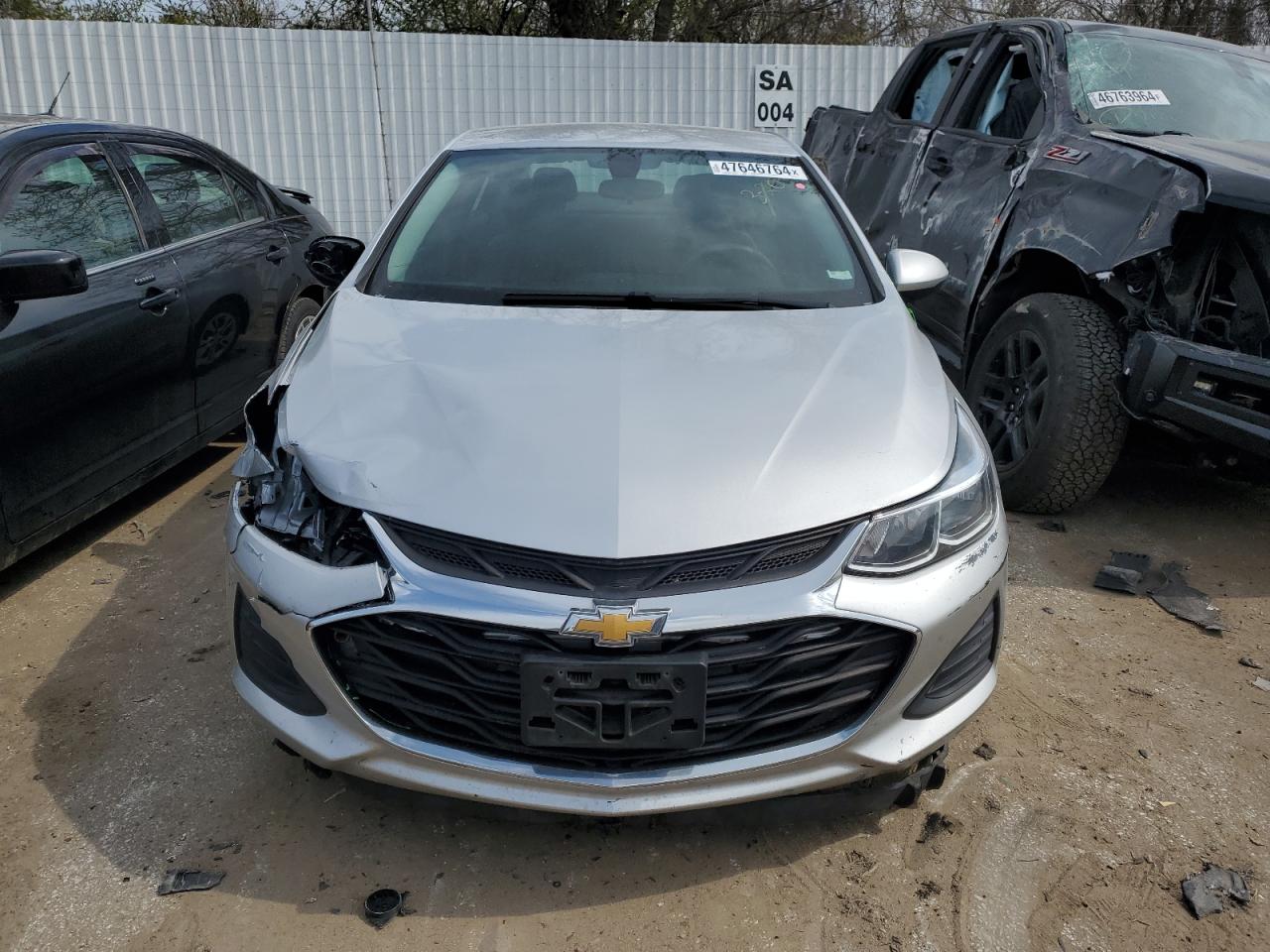 2019 Chevrolet Cruze vin: 1G1BJ5SM4K7102729