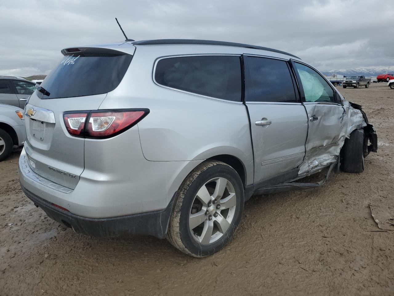 Lot #2645688420 2015 CHEVROLET TRAVERSE L