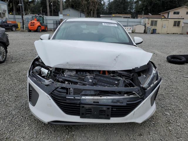 2017 HYUNDAI IONIQ BLUE - KMHC65LC4HU036000