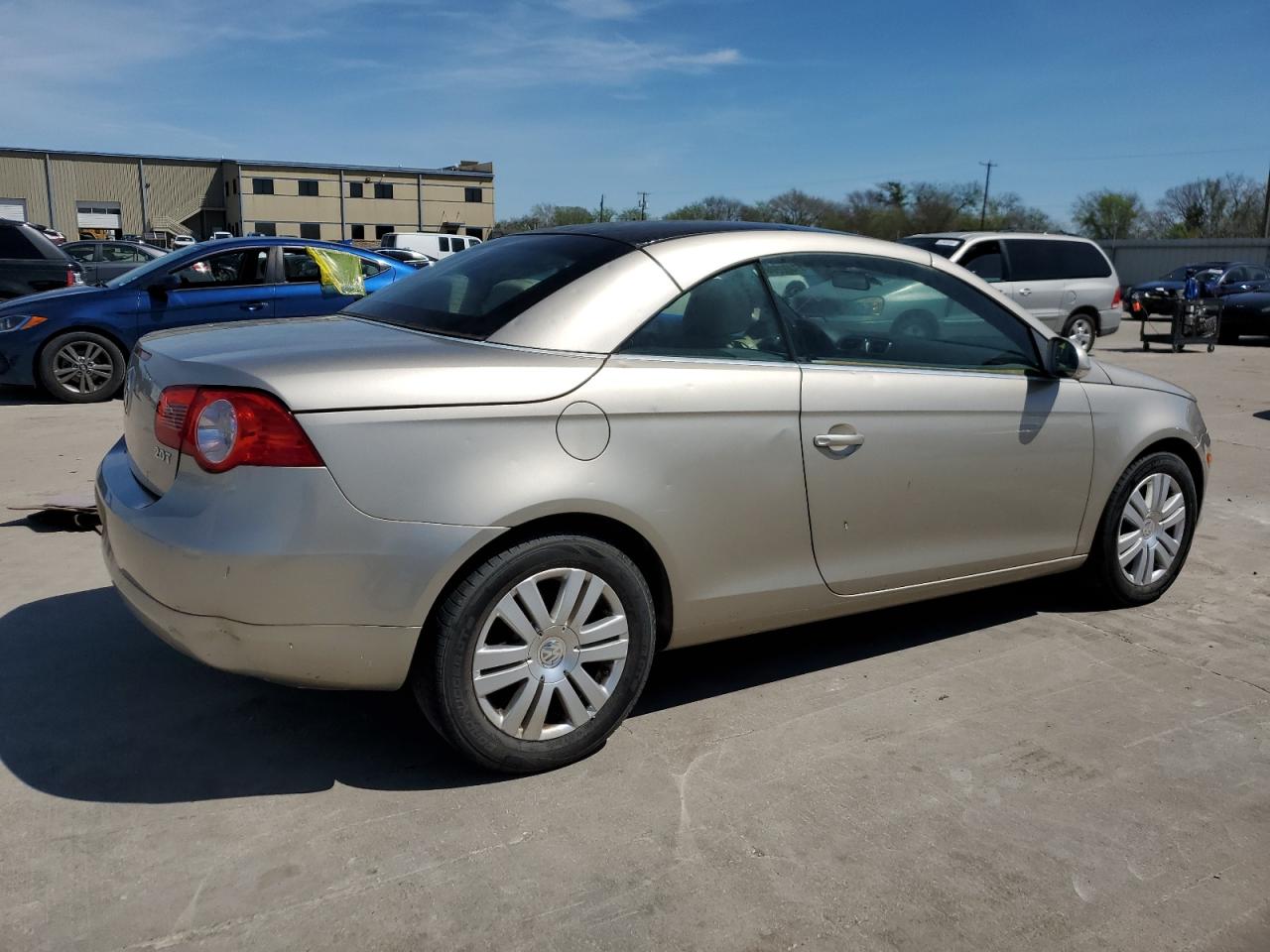 WVWBA71FX7V053013 2007 Volkswagen Eos 2.0T